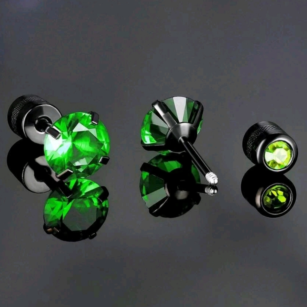 screw back Green Stud Earrings - Picture 3 of 6